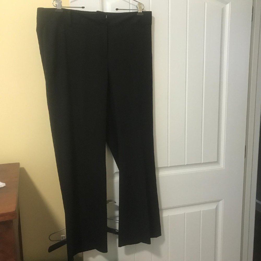 Madison Woman Black Trousers - 16W